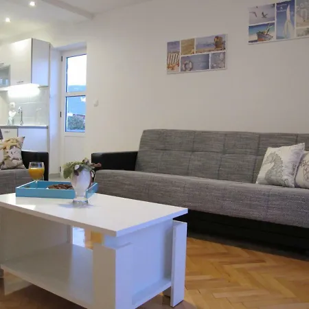 Apartment Perivoj *
