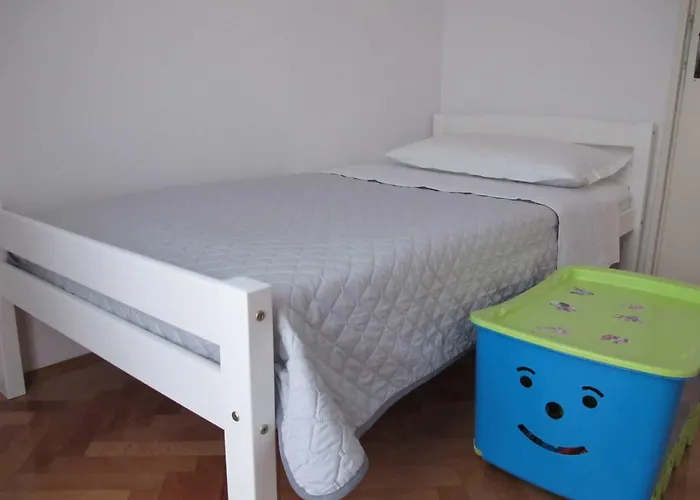 Apartment Perivoj Kastela